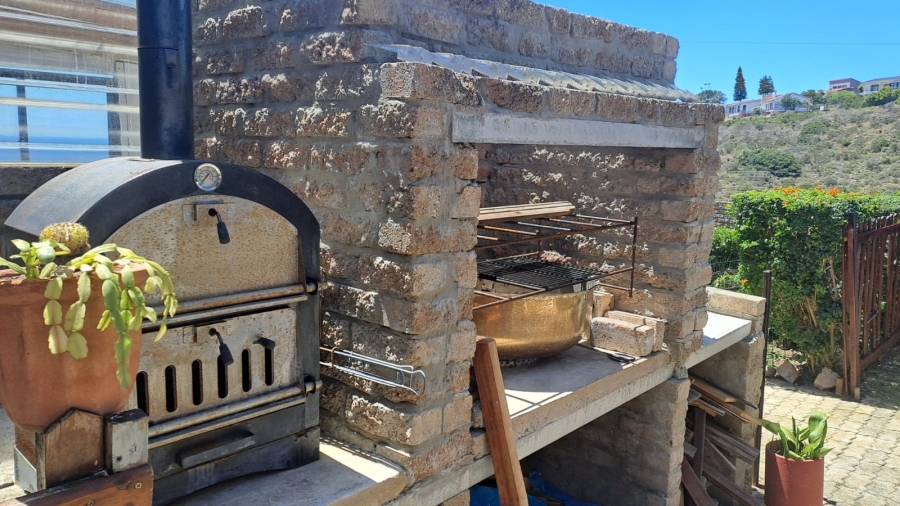 5 Bedroom Property for Sale in De Bakke Western Cape